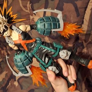 MHA Katsuki Bakugou platic figure with sound effects